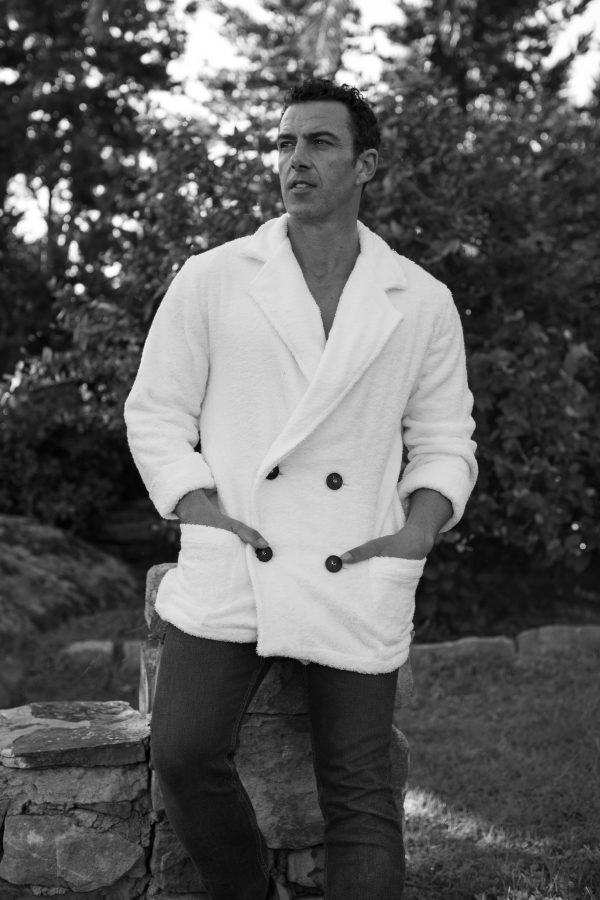 Chaqueta Oh Que Luna cruzada en color blanco para hombre